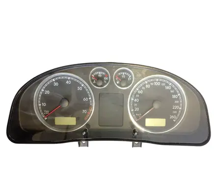 Volkswagen PASSAT B5.5 Speedometer (instrument cluster) 3B0920807