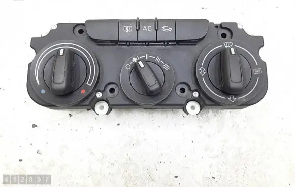 Audi A3 S3 8P Climate control unit