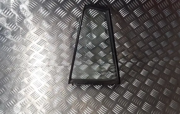 Toyota Verso Rear vent window glass 
