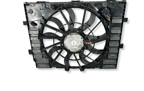 Volkswagen Touareg II Electric radiator cooling fan 7P0121207A 8092361 A03414112