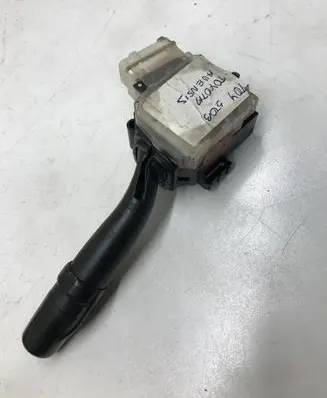 Toyota Avensis T250 Indicator stalk
