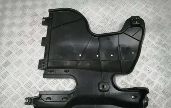 Volkswagen Tiguan Pickup box liner 5QF825206A
