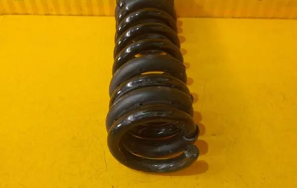 BMW M4 G82 G83 Rear coil spring