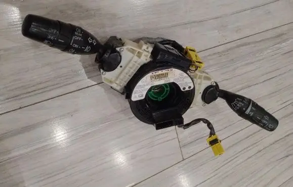Peugeot 307 Headlight wiper switch Zwijak