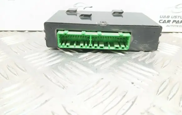 Volvo S40, V40 Alarm control unit/module 30889337
