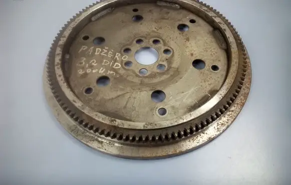 Mitsubishi Pajero Flywheel MR446366