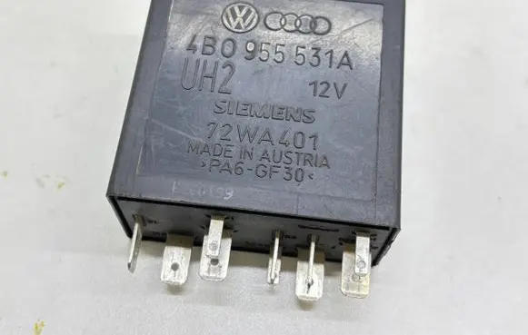 Audi A3 S3 8L Other relay 4B0955531A