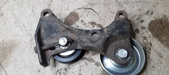 Toyota Corolla E120 E130 Belt tensioner pulley 1462504821 4821