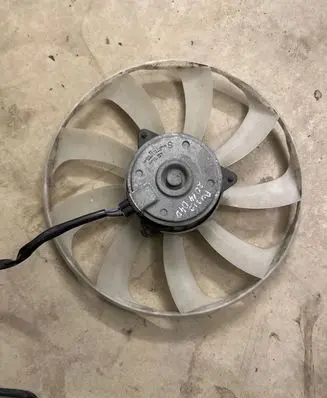 Toyota Auris E180 Air conditioning (A/C) fan (condenser) 1680008360