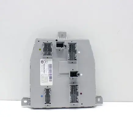 Mercedes-Benz C W205 Central body control module A2059006330