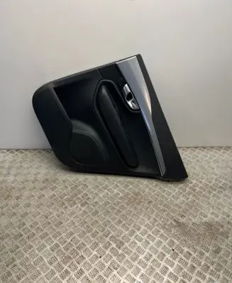 Volvo XC90 Rear door card panel trim 31393116