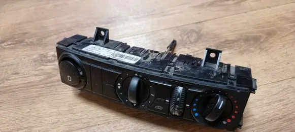 Mercedes-Benz Sprinter W906 Climate control unit 9068300485