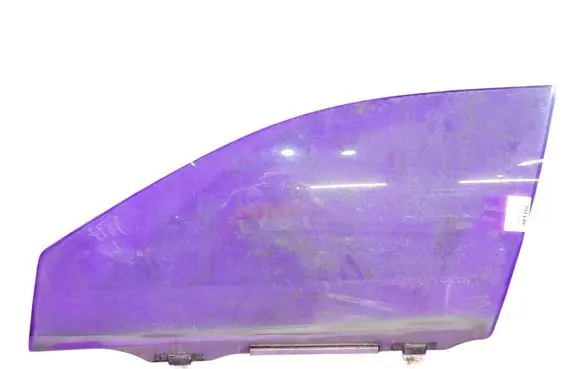 Toyota Corolla E120 E130 Front door window glass four-door