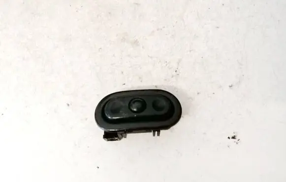 Steering wheel buttons/switches
