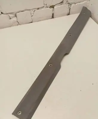 Ford Ranger Front sill trim cover UH7168710