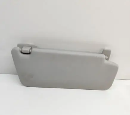 Sun visor