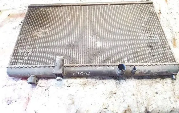 Coolant radiator