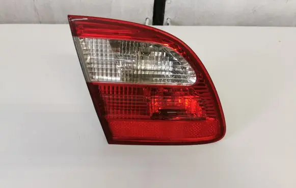 Mercedes-Benz E W212 Tailgate rear/tail lights A2118201364