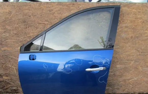 Renault Scenic III - Grand scenic III Front door