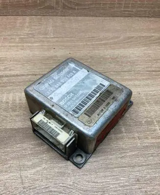 Audi 100 S4 C4 Airbag control unit/module 8A0959655A 0285001086