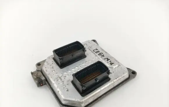 Opel Vectra C Engine control unit/module 55355631