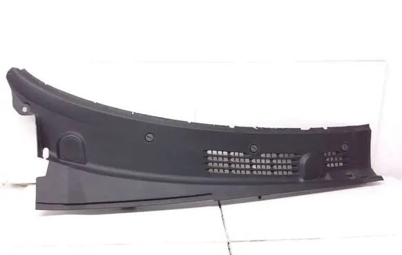 Wiper trim
