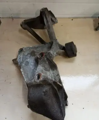 Porsche Cayenne (92A) Generator/alternator bracket 03H260087E