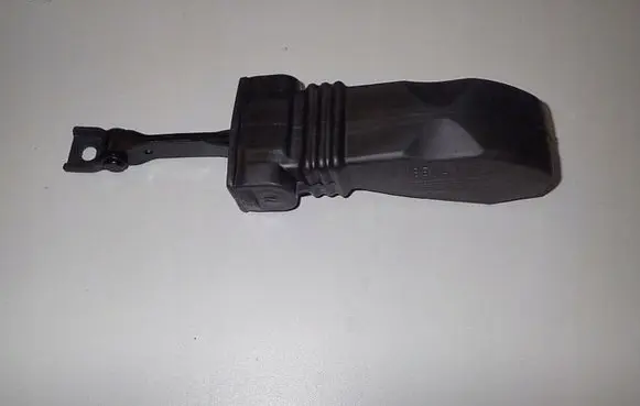 Audi A8 S8 D4 4H Front door check strap stopper 4H0837267