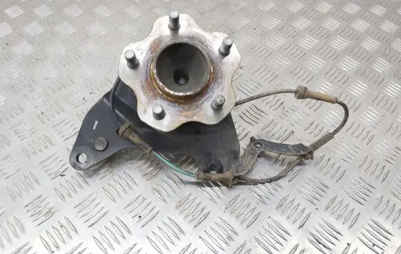 Nissan X-Trail T32 Rear wheel hub