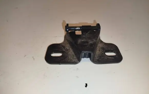 Renault Kangoo II Rear door lock loop/hook striker X0454815