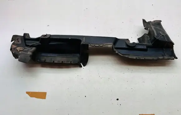 Citroen C4 II Picasso Intercooler air guide/duct channel 9677015080