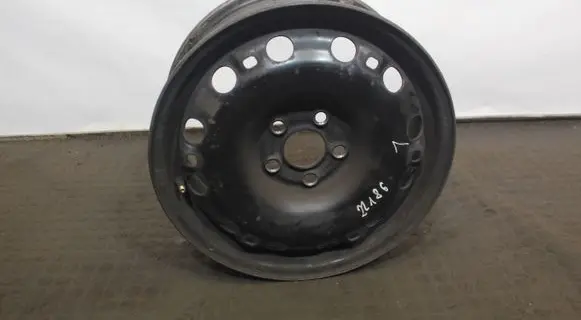 Seat Cordoba (6L) R15 steel rim 