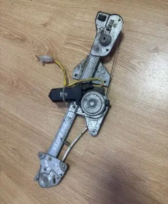Mazda Xedos 6 Rear door window regulator with motor 3630161634