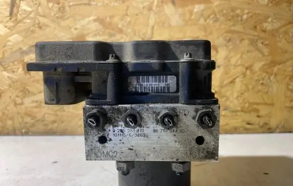 Citroen C5 ABS Pump 9674797480