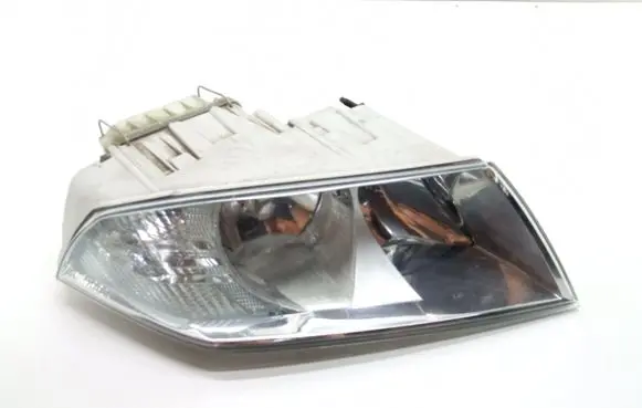 Skoda Octavia Mk2 (1Z) Headlight/headlamp 1Z1941017N