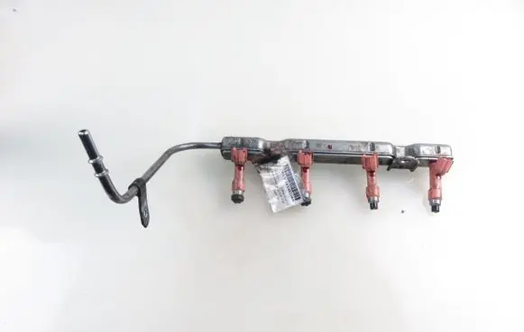 Toyota Yaris Fuel main line pipe 2325021091