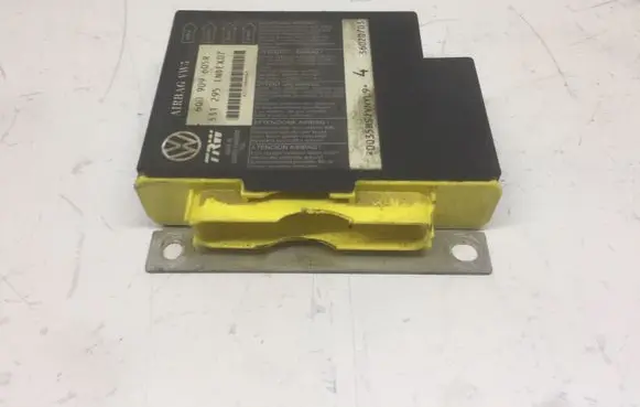 Seat Ibiza III (6L) Airbag control unit/module 331295 6Q0909605R 36020703
