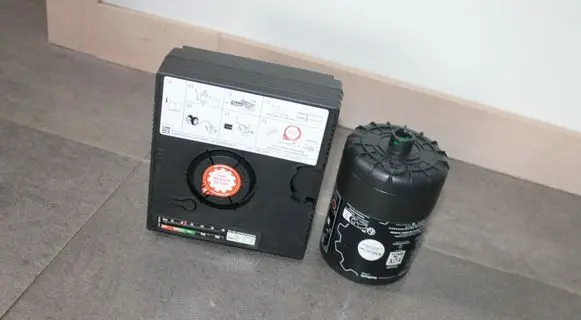 Porsche Cayenne (92A) Tire air pump compressor 7P0012617B AIRCOMPRESSOR
