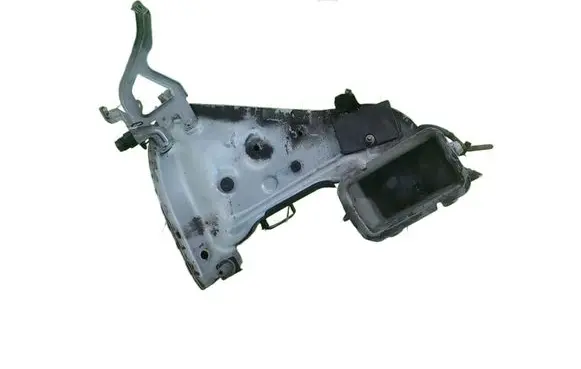 Nissan NV200 Front side member PRZOD