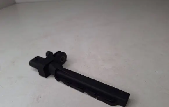 BMW X3 E83 Crankshaft position sensor 7805188