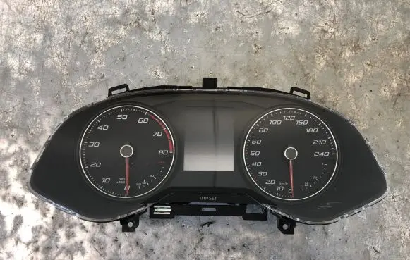 Seat Ibiza V (KJ) Speedometer (instrument cluster) 6F0920740