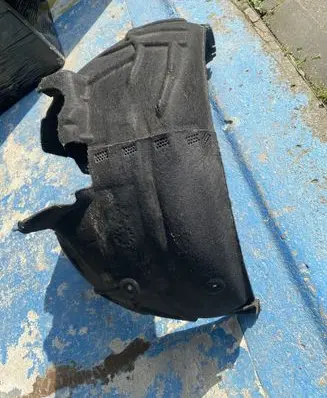 Audi A6 S6 C8 4K Front arch 4K0821171S