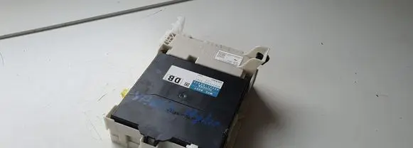 Toyota Yaris Comfort/convenience module