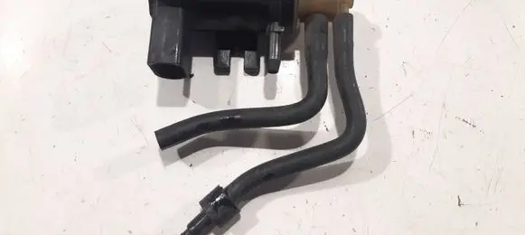 Volkswagen Golf Plus Vacuum valve 1K0906627A 07T337 70086800