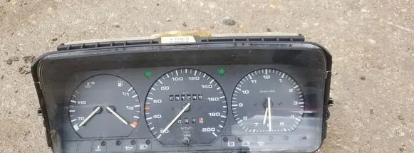 Volkswagen Transporter - Caravelle T4 Speedometer (instrument cluster) 701919033BQ