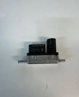 Volvo XC90 Glow plug pre-heat relay 31459300