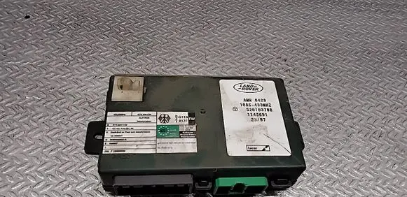 Land Rover Discovery Door central lock control unit/module AMR6429 52010378B