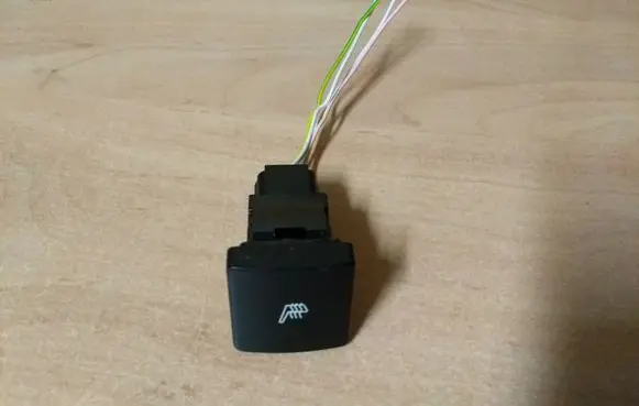Peugeot 307 Seat heating switch