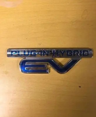 Nissan Leaf II (ZE1) Manufacturers badge/model letters A509