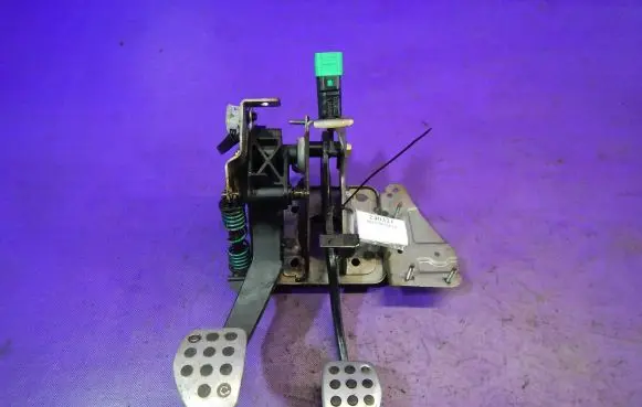 Peugeot 307 Pedal assembly 96538767